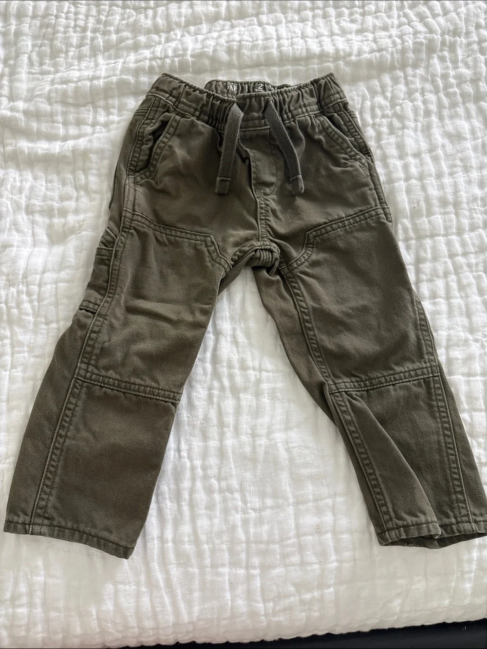 Kids Utility Pull-On Pants in Olive